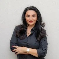 Single Category armineh sarkissian