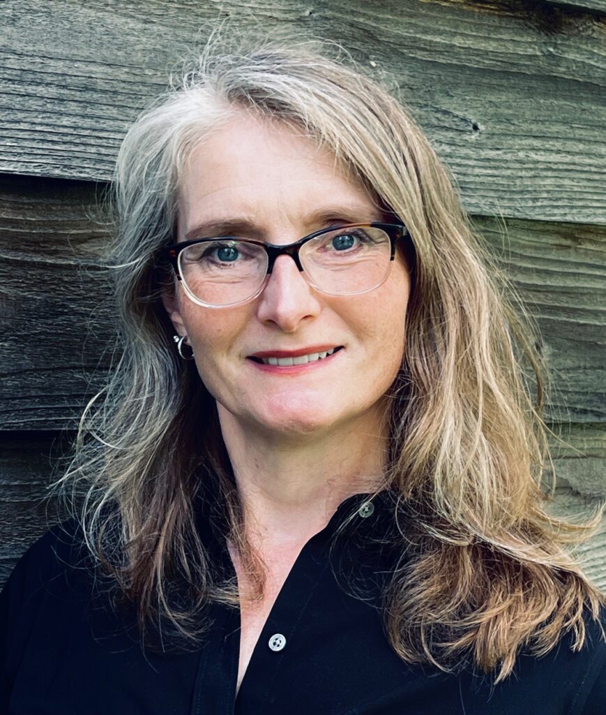 Single Category cheryl taylor photo 2 (1)