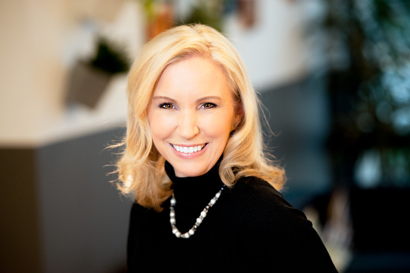 Single Category marchelle sellers charity on top